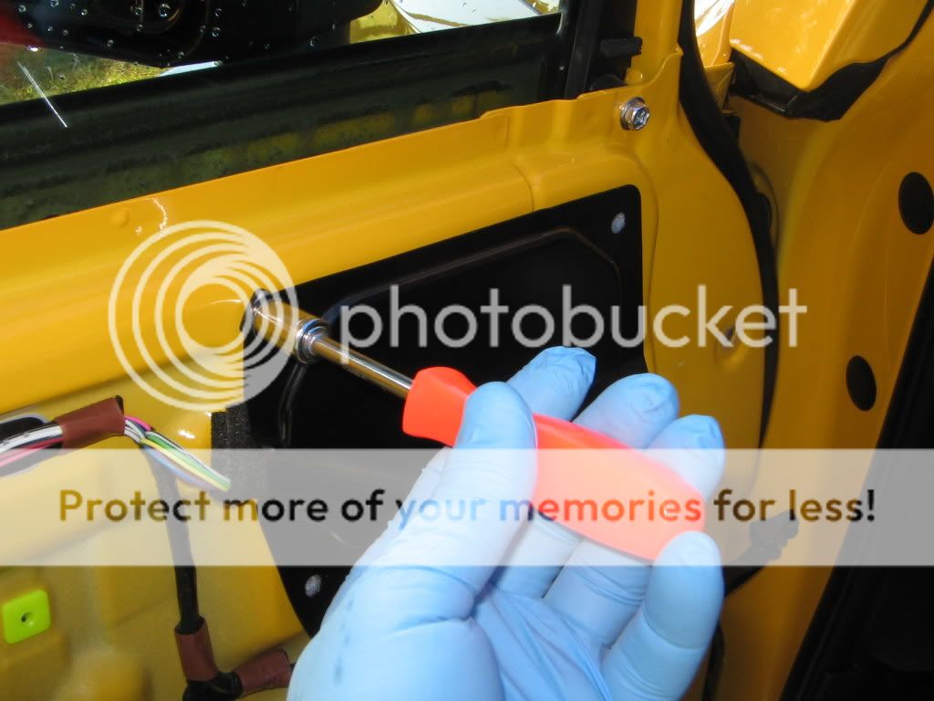 OUTSIDE MIRROR REMOVAL / BLACKOUT Inst. w/pics Toyota FJ Cruiser Forum